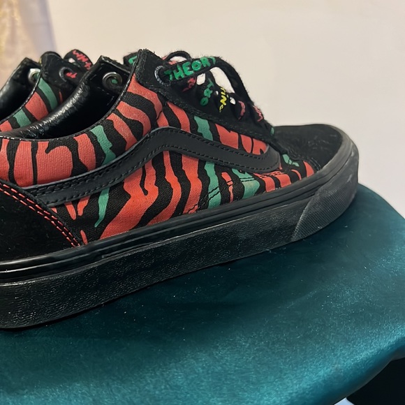 ❤️🖤💚 Boys Tribe Called Quest x Old Skool Kids 'Stripes' - Picture 4 of 8